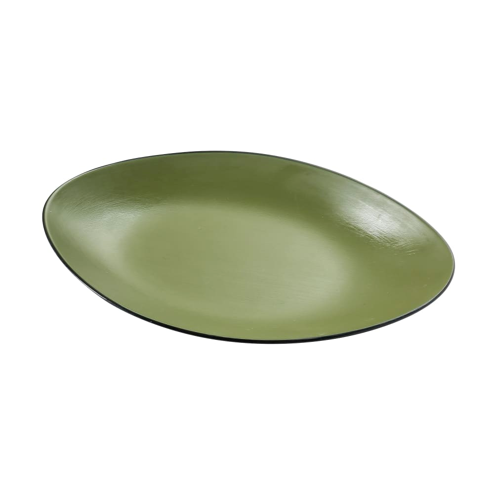 Yanco Deep Oval Plate BM-213GR is a versatile and stylish addition to any kitchen or dining space. Featuring a sleek green finish, this durable serving bowl is perfect for presenting salads, pasta, or snacks at your next gathering. Crafted from high-quality materials, it combines functionality with modern aesthetics, making it an ideal choice for both everyday use and special occasions. Its generous size allows for ample serving capacity, while the elegant design complements various table settings.