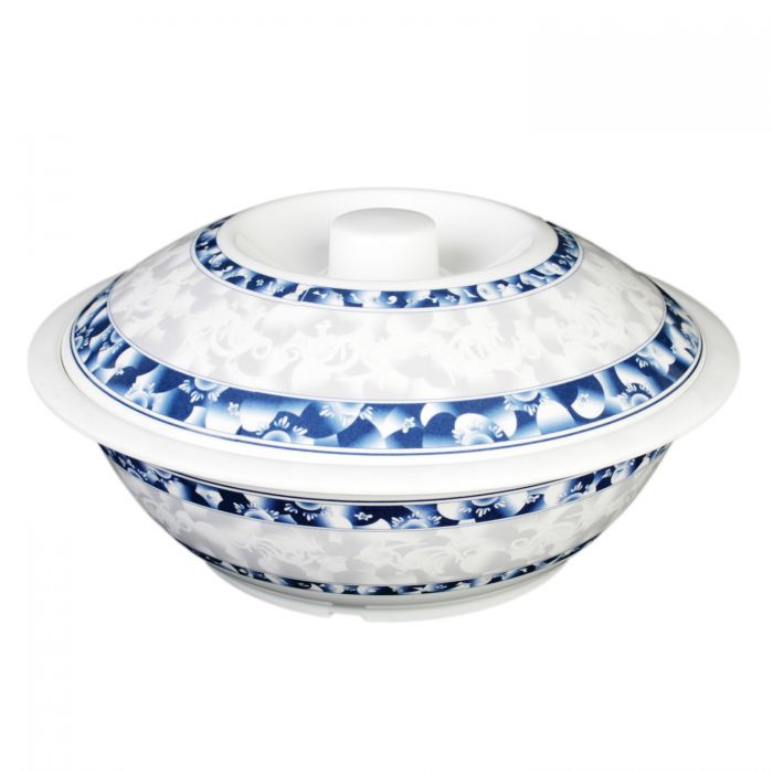 Thunder Group Serving Bowl With Lid is perfect for serving miso soup, soba, ramen, kimchi and other Asian dishes. This stone-colored bowl with dragon pattern will bring an oriental flair to your food presentation. Manufactured from a durable plastic material this dinnerware is extremely popular for its nearly unbreakable structure.