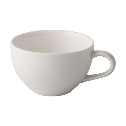 C.A.C. Short Cup 7.5oz 3 3/4" – Compact porcelain cup ideal for coffee, tea, or small beverages. Durable, chip-resistant, and perfect for cafés, restaurants, and catering. 36 per case. SKU: RSCAC-SC-75.