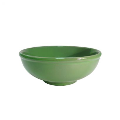 Pasta Bowl Green 25oz 7 1/2" (24/Case) – A 25-ounce pasta bowl with a 7 1/2-inch diameter, finished in vibrant green. Perfect for serving pasta, salads, or shared dishes. Crafted from durable, high-quality stoneware, ideal for restaurants, cafés, catering, and stylish table presentations.