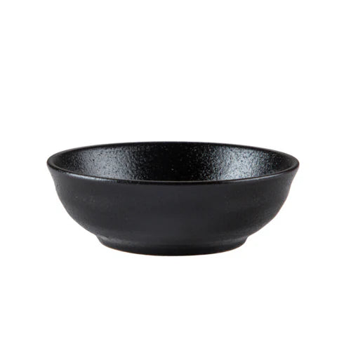 Morton Round Dish Lava Glaze Matte Black 4.5oz 4" (48/Case) – A 4.5-ounce round dish with a 4-inch diameter, featuring a striking lava glaze matte black finish. Perfect for sauces, condiments, small appetizers, or individual servings. Made from durable, high-quality stoneware, ideal for restaurants, cafés, catering, and modern table presentations.