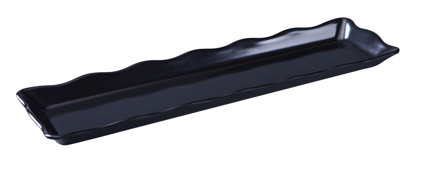 Yanco Scallop Edged Display Tray DC-6019B 12/Pcs Ideal for serving hot or cold appetizers, slices of bread, desserts, and other food for the entire table. Made from melamine material, it is popular for being reliable and having an unbreakable structure. The stylish Deli collection has a distinctive appearance featuring dinnerware With a glossy finish. It can be used in restaurants and catered events, outdoor dining areas, diners and cafes, and even hotels and poolside parties.