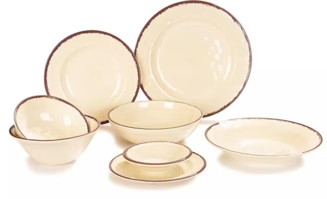 Serve meals in style with the 5400153 Sweet Cream Melamine Dinner Plate. This 11 Inch break resistant plate features a rustic pottery inspired design, making it ideal for restaurants, catering, buffets, outdoor dining, and home use.