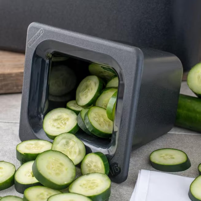Keep cold foods safely chilled with the One Sixth Size Black Coldmaster Deep Food Pan 1 Quart CM110403. This insulated gel filled food pan maintains temperatures for up to 8 hours without ice and is ideal for condiments, toppings, sauces, salad bars, restaurants, buffets, and commercial kitchens.