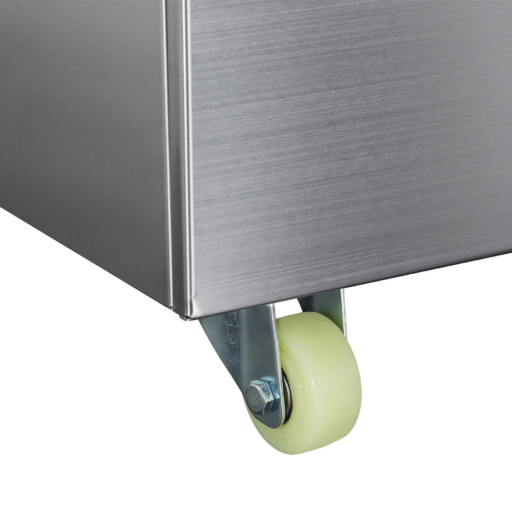 The Marchia MBT60 60-inch High Volume Curved Glass Refrigerated Bakery Display Case, designed to display a substantial amount of baked goods, pastries, and desserts while ensuring they remain fresh and cool. Ideal for large bakeries, cafés, and delis.