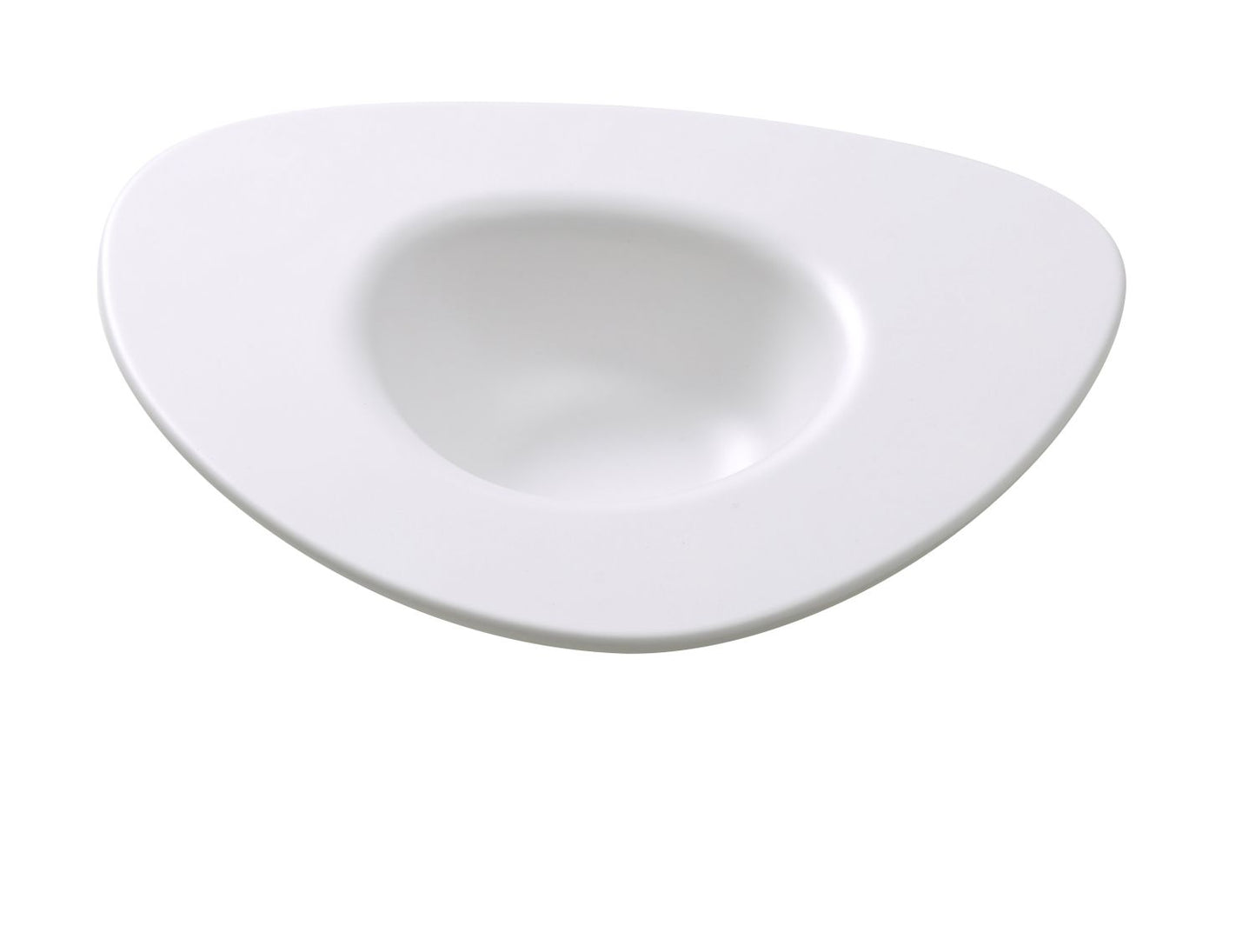 Yanco Dessert Plate MO-412 It is made from durable and reliable melamine material, which makes the plate look like ceramics. You can use this stylish plate to serve any dish you want. For example, you can use it for serving cakes, muffins or other dessert. The Moderne collection has an elegant and stylish design. Performed in white color, it will perfectly fit any restaurant environment. Whether it's an Italian, Japanese or American cuisine, it will subtly emphasize the atmosphere of your establishment