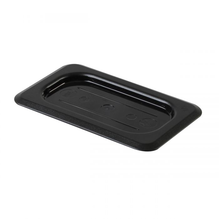 Thunder Group Solid Cover For Ninth Size Food Pan is a dependable solution for commercial kitchens that prioritize durability and efficiency. Designed to fit ninth-size food pans, this solid cover is made from high-quality polycarbonate, offering excellent resistance to breakage and scratching. Its clear construction allows for easy visibility of contents without the need to remove the lid, helping streamline kitchen operations. A built-in handle ensures a secure grip for quick and convenient use.