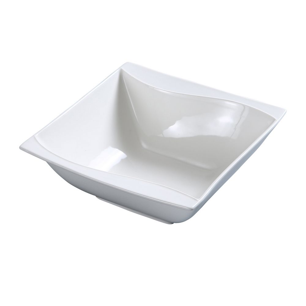 Yanco Bowl SW-508 is an elegant and versatile choice for serving soups, noodles, and main course meals. Crafted from high-quality porcelain, it features a smooth white glaze and distinctive sea wave-shaped sides that add a refined touch to any dining setting. With its 48 oz size and 8.5-inch design, this bowl enhances food presentation while ensuring durability for frequent use.