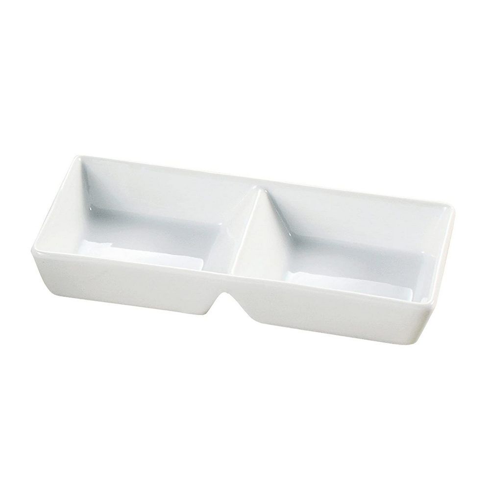 Yanco Two Divided Tray ML-728 is a stylish and functional addition to any dining establishment. Made from high-quality porcelain with a glossy glaze finish, this tray offers excellent durability and reliability. Its two-compartment design is perfect for serving sauces, condiments, olives, appetizers, and desserts. Ideal for fine-dining restaurants, catered events, and hotels, this tray enhances table presentation while ensuring convenience.