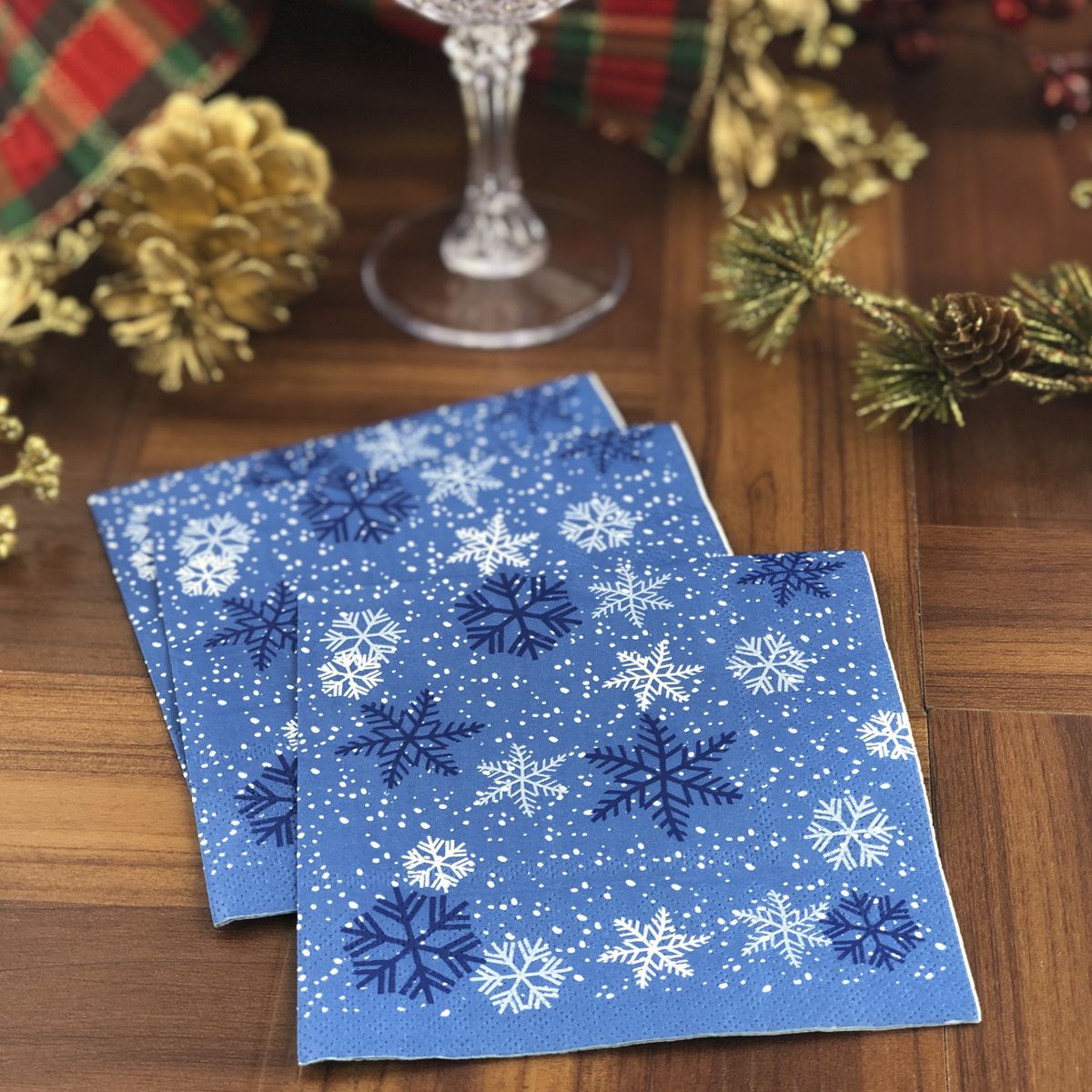 Paper Holiday Party Napkins Household Supplies Disposable linen-like Holiday napkins fancy disposable napkins heavy duty napkins classic elegant sturdy napkins reusable table setting catering high quality holiday napkins party decor