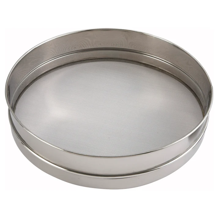 (10", 12", 14", 16") Sieve 6/Pack is perfect for sifting flour and powdered sugar or straining pureed foods. It will remove any unwanted lumps to create a consistent final product every time. Simpler than a traditional sifter, this stainless steel rim sieve ensures uniform quality for all of your favorite recipes.