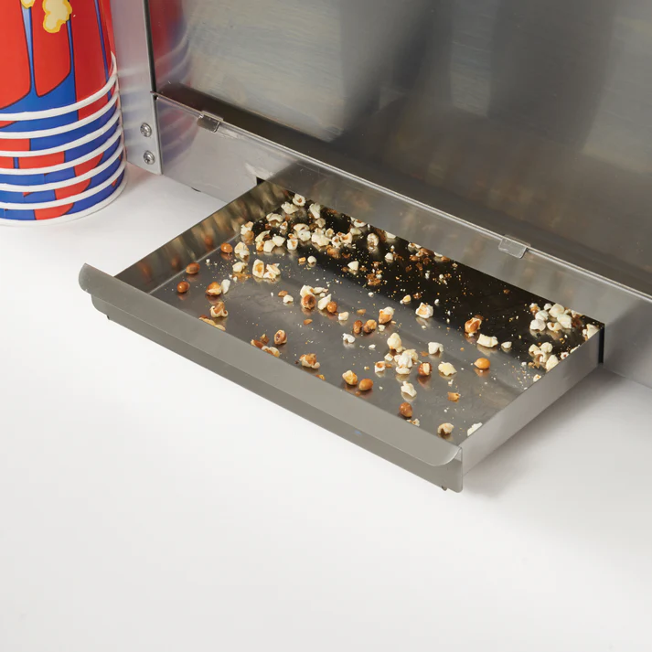 (8oz 14oz) Benchmark Silver Screen Popcorn Machine 1/Pack "Silver Screen" is simple in looking and is technically savvy. A separate cabinet thermostat and temperature indicator accurately controls the heat, ensuring that your popcorn is always at the perfect serving temperature.