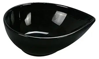 Yanco Waterdrop Shape Bowl RM-708BK is a stylish and versatile addition to any dining setup. With its elegant waterdrop shape and sleek black finish, this 26 oz. dish enhances food presentation while offering exceptional durability. Crafted from high-quality melamine, it is built to withstand daily use in both casual and upscale dining environments. Perfect for serving appetizers, salads, and entrees, this dish combines functionality with a modern aesthetic. 