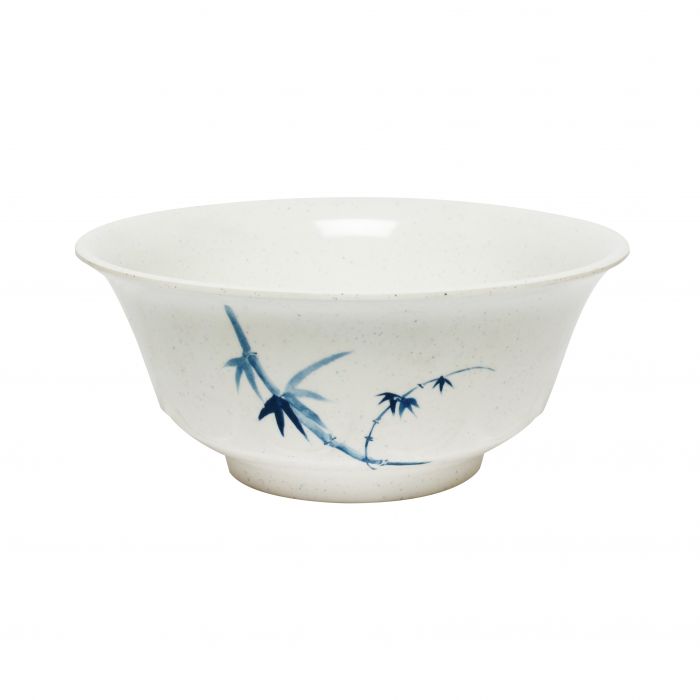 Thunder Group Scalloped Bowl 12/Pcs is perfect for serving miso soup, soba, ramen, kimchi and other Asian dishes. This stone-colored bowl with bamboo accents will bring oriental flare to your food presentation. Manufactured from a durable plastic material this dinnerware is extremely popular for its nearly unbreakable structure. However, with heat resistance of up to 212° F or 100° C, melamine is not suitable for cooking and warming foods in a microwave or oven. It is dishwasher safe. 