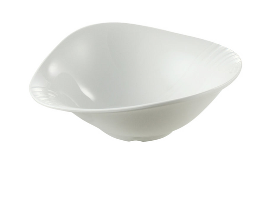 Yanco Bowl MD-914 With a generous capacity of 120 oz., this 14"L x 11-3/4"W x 4"H triangular bowl is perfect for serving up your favorite dishes in style. Crafted from high-quality melamine, this Milando Bowl is built to last and withstand even the busiest of kitchens. It features a sleek white finish that complements any table setting and adds a touch of elegance to your dining experience.