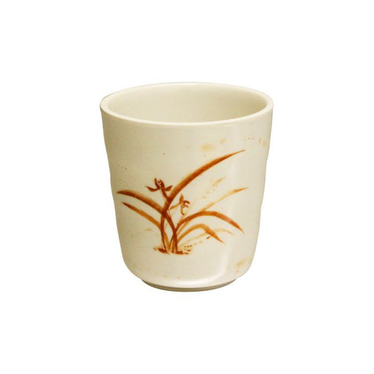 Thunder Group Mug 12/Pcs is perfect for serving milk tea, pu-erh and other green tea in Asia-themed restaurants. This stone-colored tea cup with orchid pattern will bring some friendly ambiance to your food presentation. Manufactured from a durable plastic material this dinnerware is extremely popular for its nearly unbreakable structure. 