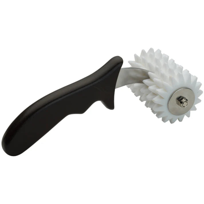 Dough Roller Docker 12/Pack features 6 independently spinning wheels to ensure excellent performance. Constructed from plastic, this docker is economical and exceptionally durable to serve your business for years. Equipped with a black plastic ergonomic handle, this dough roller docker is also comfortable to use.