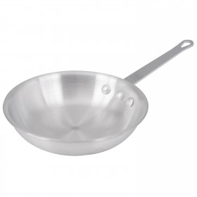 8" round aluminum fry pan stanton trading, 3.5mm thick, made from 3003 aluminum with a natural finish and riveted handle for professional cooking performance. Ideal for commercial and home kitchens.