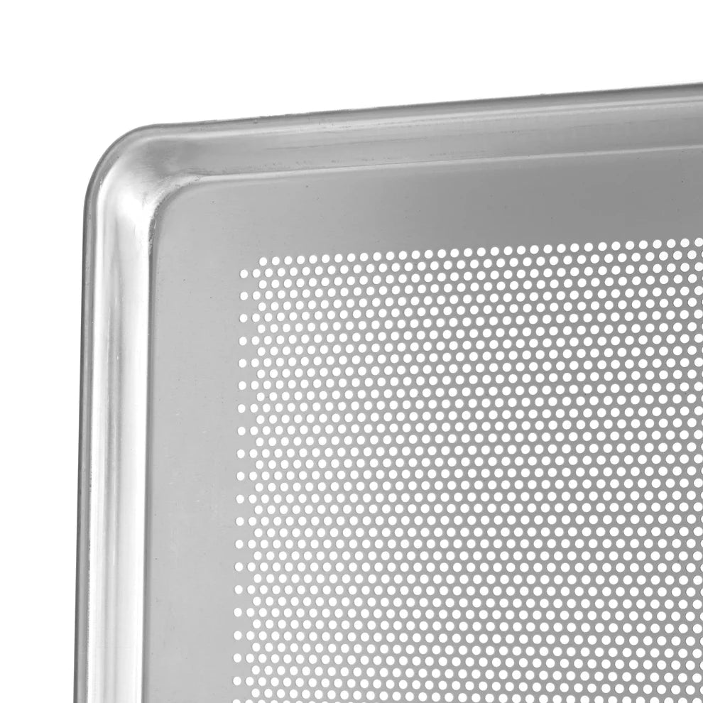 Winco ALXP-1318P/ALXP-1826P, 13"x18" & 18"x26", 18 Gauge Perforated Alu Sheet Pans