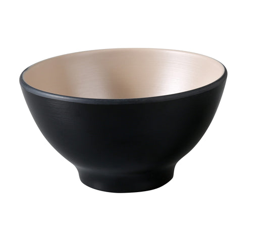 Yanco Rice/Soup Bowl BM-404CL offers a stylish and functional solution for serving rice, soups, or small portions. Crafted from lightweight, scratch-resistant melamine, it features the Birmingham collection’s signature clay and black brushed texture for a modern, artistic presentation. Perfect for both casual and upscale dining, this durable bowl is built for everyday use in restaurants, cafés, and catered events.