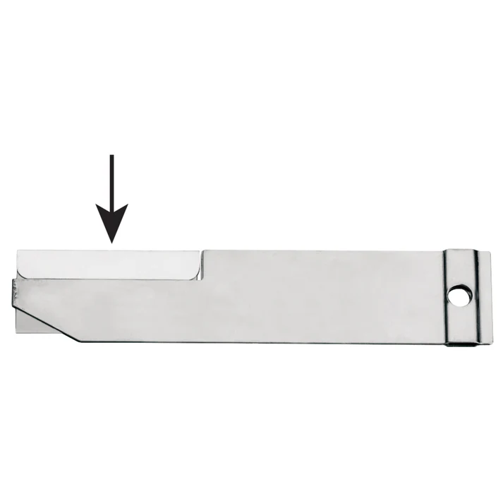 Replacement blades for BXC-4 10/Pack extremely sharp allowing it to cut faster and safer than dull, worn out blades. Keep these replacement blades on hand so your retractable box cutter stays in excellent working condition. Perfect for cutting cardboard, vinyl, boxes, and more.