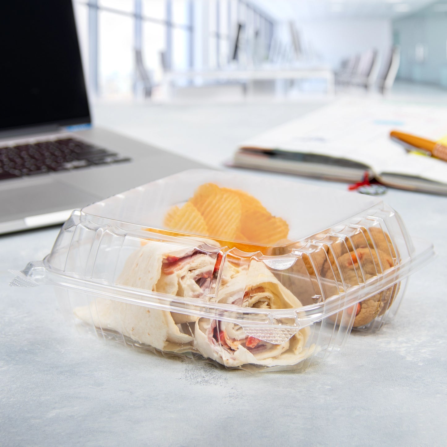 Dart C90PST3 ClearSeal 3 Compartment Hinged Plastic Container with Lid 8 5/16" x 8 5/16" x 3"