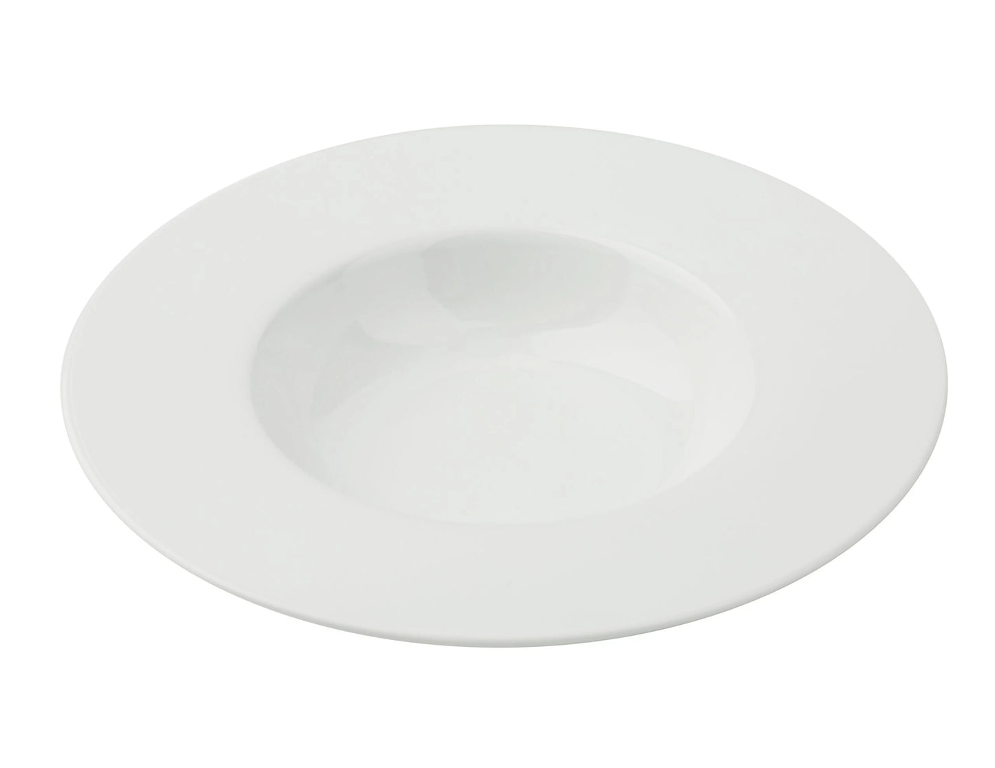Yanco Dessert Plate CA-612 is a stylish and durable addition to any table setting. Crafted from high-quality porcelain with a bright white finish, it offers excellent resistance to mechanical damage and temperature changes. Its elegant white design enhances food presentation, making it perfect for serving fruit salads, ice cream, and other desserts. Ideal for fine-dining restaurants, catered events, outdoor dining areas, and hotels, this plate combines sophistication with practicality. 