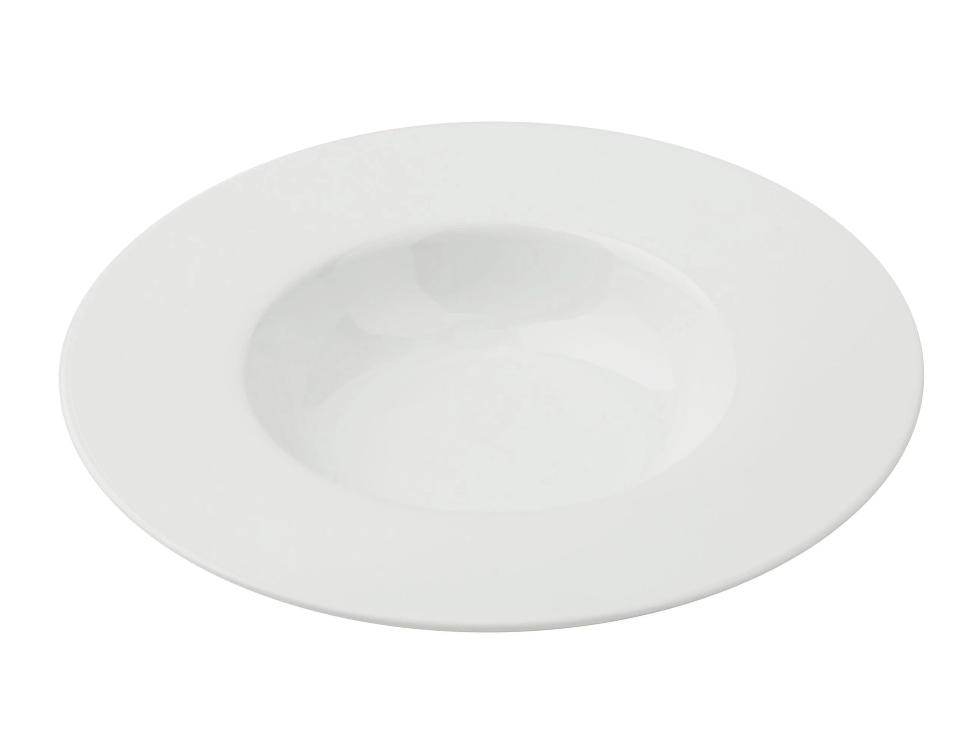 Yanco Dessert Plate CA-612 is a stylish and durable addition to any table setting. Crafted from high-quality porcelain with a bright white finish, it offers excellent resistance to mechanical damage and temperature changes. Its elegant white design enhances food presentation, making it perfect for serving fruit salads, ice cream, and other desserts. Ideal for fine-dining restaurants, catered events, outdoor dining areas, and hotels, this plate combines sophistication with practicality. 