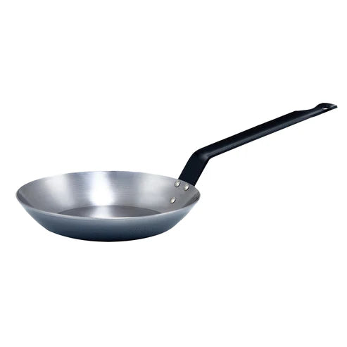 Winco CSFP-11 to 9, 7-7/8"-11" Polished Carbon Steel Fry Pans