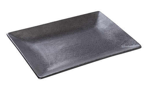 Yanco Rectangular Plate DB-412 is a stylish and durable addition to any dining setting. Crafted from high-quality porcelain with a smooth matte black glaze, this plate enhances food presentation with its sleek and modern design. Its rectangular shape makes it perfect for serving appetizers, desserts, or small meals, while its sturdy construction ensures long-lasting performance in both casual and upscale establishments. 