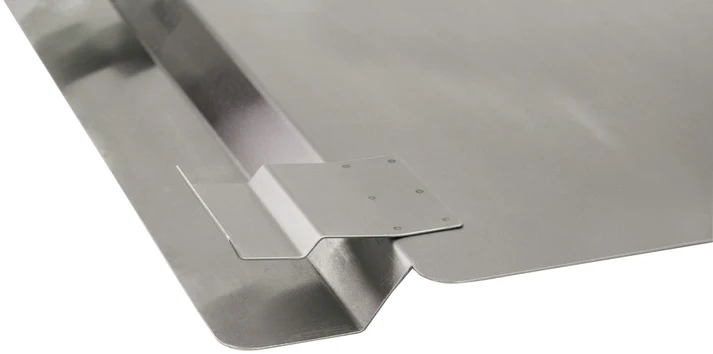 Fryer Splash Guard 6/Pack creates the needed separation by sliding it onto the fryer side (left or right) with its two clips located on both ends. Easily detaches for cleaning. This fryer splash guard is durable and made for commercial applications.