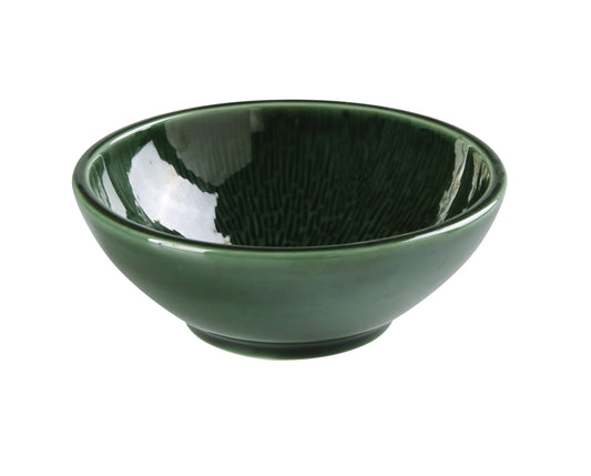 Yanco Bowl GG-808 blends bold color with functional design, featuring a vibrant green glaze and a smooth, rounded profile ideal for generous servings. Crafted from durable chinaware, it’s perfect for ramen, pho, udon, rice bowls, stir-fries, salads, and hearty entrées. The textured interior and glossy finish enhance food presentation while ensuring long-lasting performance for both commercial and home dining. As part of the Green Gem collection, it brings a cohesive, elegant look to any tabletop.