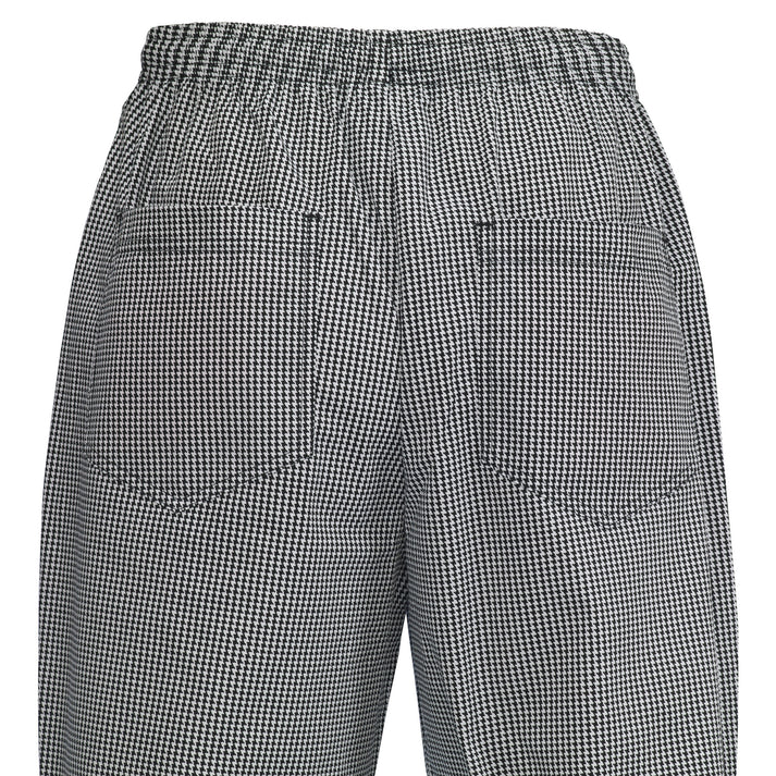 Chef Pants (L, M, S, XL, 2XL) 12/Pack feature an elastic waist and drawstring for secure fastening. The lightweight 65/35 poly-cotton blend ensures maximum breathability ideal for chefs and line cooks in hot hotel and restaurant kitchens. The houndstooth pants offer ample storage with on-seam and back pockets. The traditional styling of these pants adds an upscale flare that elevates any dining experience.