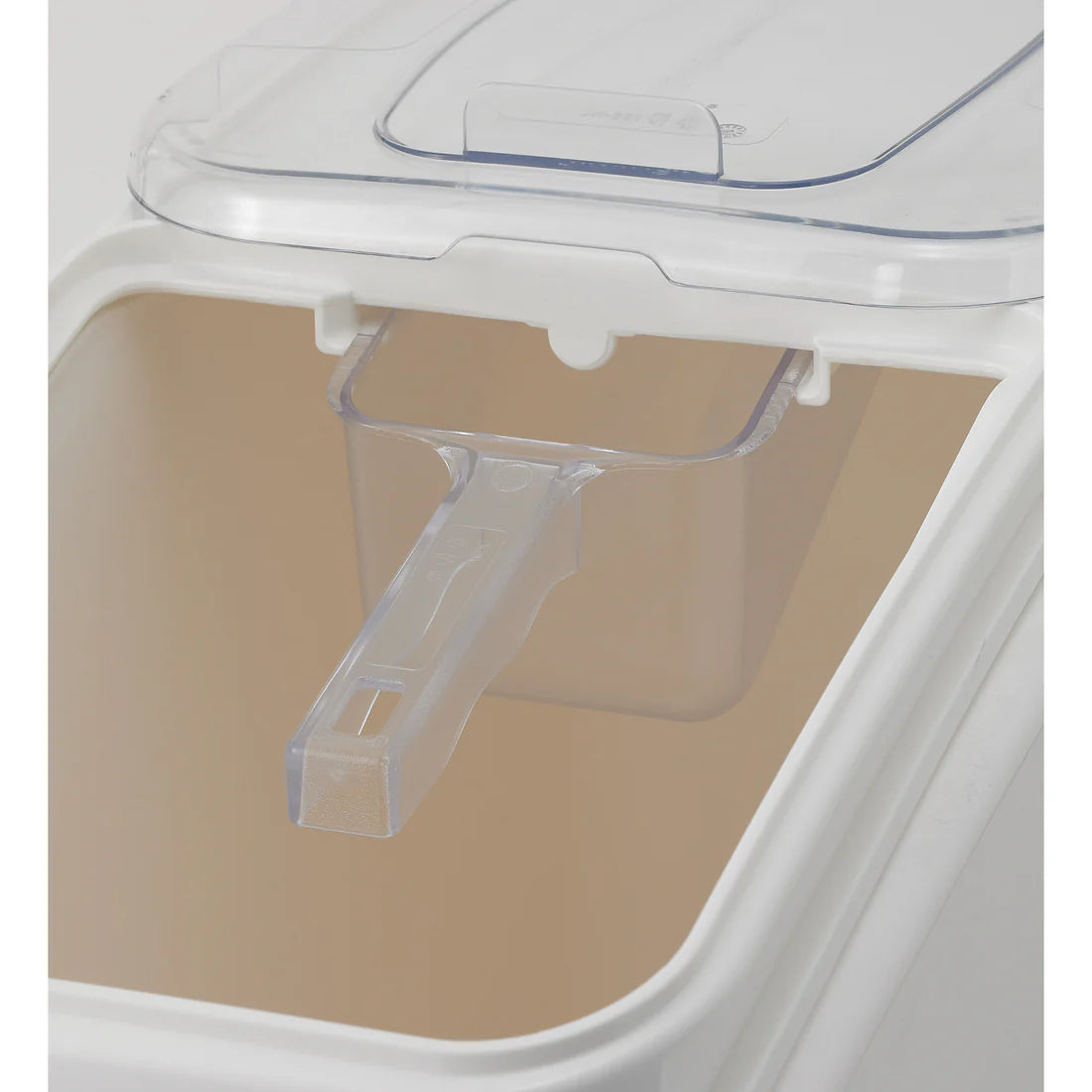 Winco IB-21/IB-27, 21 & 27gal Ingredient Bin w/Brake Casters and Scoop