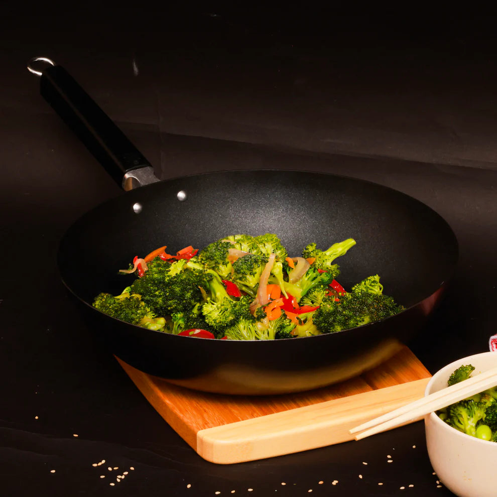 Winco J22-0030, Joyce Chen 12" Pro Carbon Steel Excalibur Nonstick Stir Fry Pan
