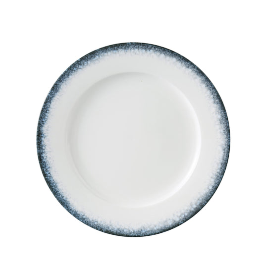 Yanco Dinner Plate PR-110 offers a clean, contemporary presentation with a striking midnight blue rim framing its bright white surface. Measuring 10 1/4" in diameter, this porcelain plate is perfectly sized for lunch portions, appetizers, or smaller entrées. Its durable build and modern look make it a reliable and stylish choice for restaurants, bistros, and catered events.