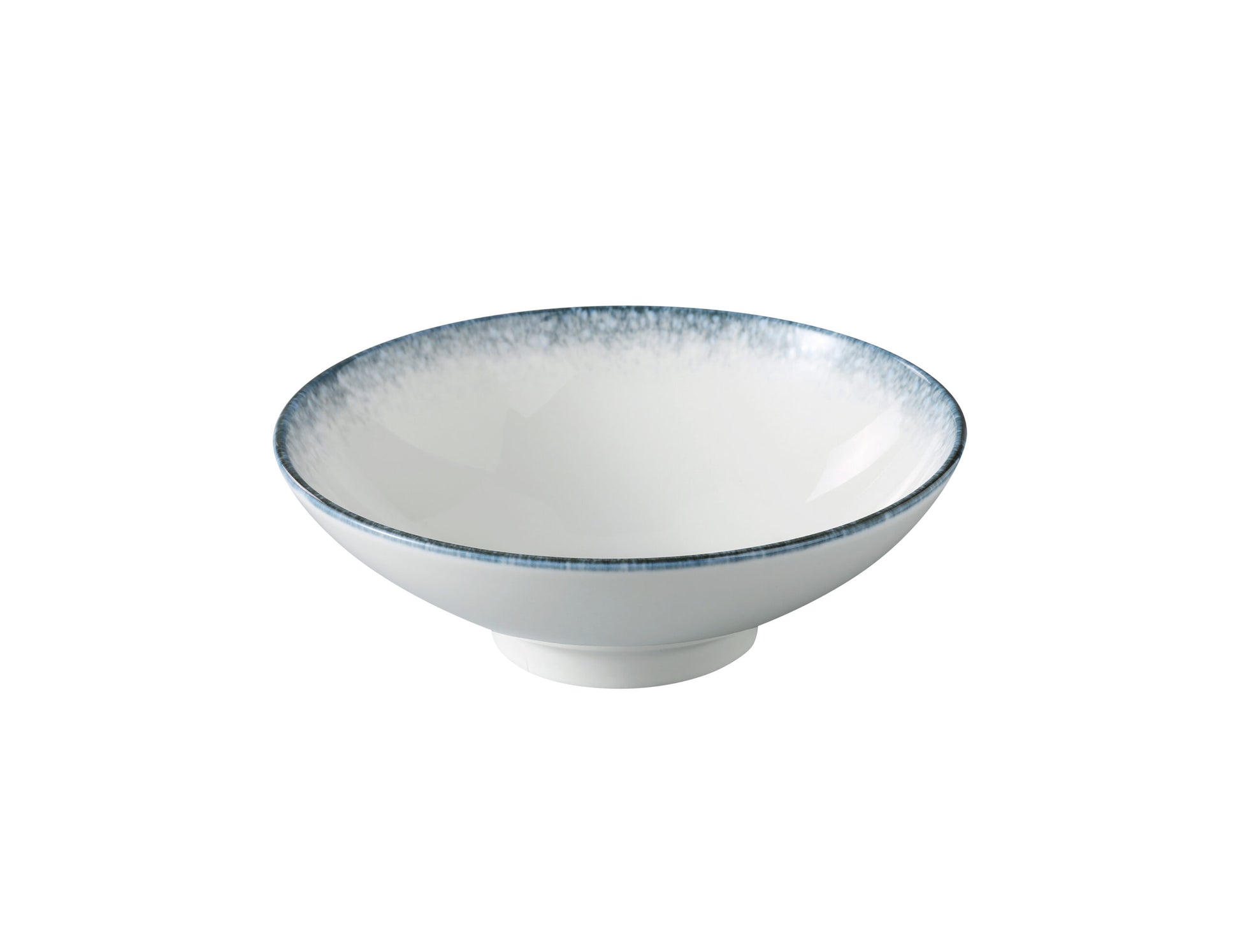 Yanco Bowl MR-507 blends generous capacity with contemporary style, ideal for serving ramen, noodles, or large entrée salads. Its midnight blue rim contrasts beautifully against the white porcelain, enhancing the visual appeal of your dishes while offering durability fit for everyday use in restaurants, cafés, and modern dining spaces.