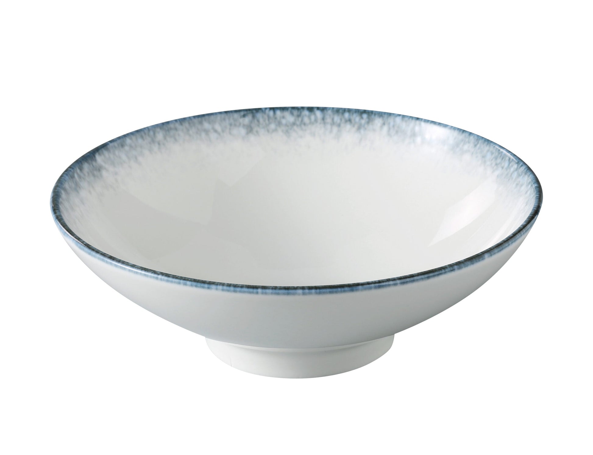 EcoQuality Bowl MR-509 blends generous capacity with contemporary style, ideal for serving ramen, noodles, or large entrée salads. Its midnight blue rim contrasts beautifully against the white porcelain, enhancing the visual appeal of your dishes while offering durability fit for everyday use in restaurants, cafés, and modern dining spaces.