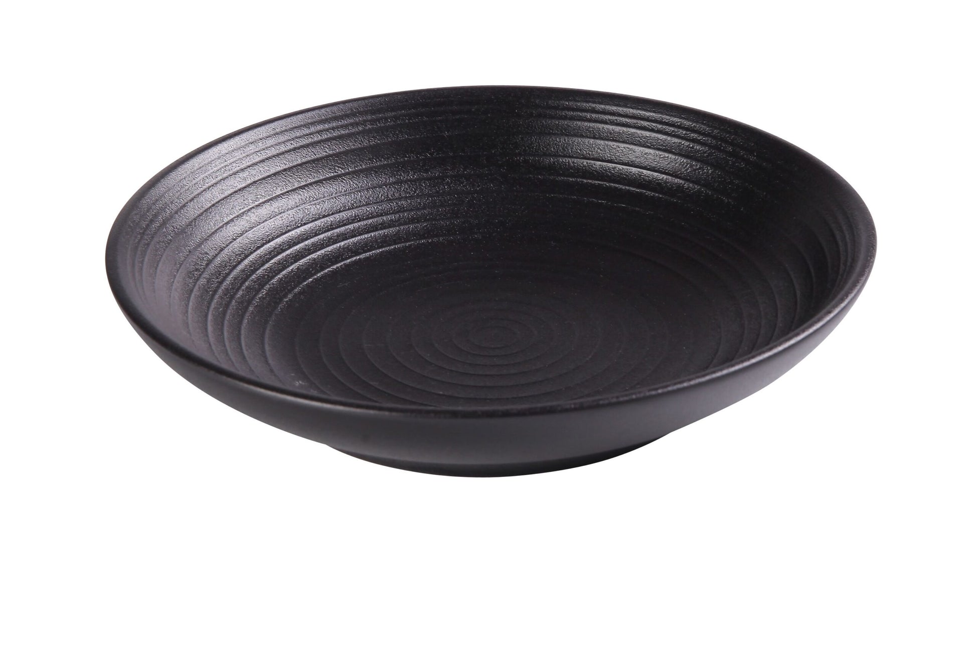Yanco Salad/Pasta Bowl NB-609 delivers a bold, contemporary presentation with its matte porcelain finish and concentric textured interior. Designed for pasta dishes, salads, noodles, grain bowls, and hearty entrées, its 28 ounce capacity provides generous serving space without sacrificing elegance. Crafted from durable chinaware, it excels in both commercial and home dining environments. As part of the Noble Black collection, this bowl adds modern sophistication and striking visual appeal to any tabletop.