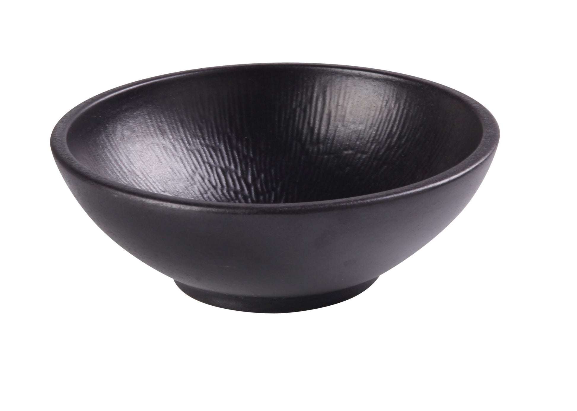 Yanco Salad Bowl NB-807 brings a bold, modern touch to any dining setting with its sleek matte black porcelain finish. Designed for durability and style, this 24 oz bowl is ideal for serving salads, sides, noodles, or signature dishes. Its round shape and textured aesthetic create a striking presentation, making it a favorite for restaurants, hotels, catering services, and refined home dining.