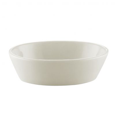 C.A.C. 6 3/4" Oval Baking Dish, 15oz capacity, ideal for individual baked dishes. Sold as 36 per case. SKU: RSCAC-BKW-16.
