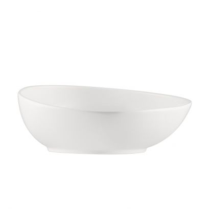 C.A.C. 45.75oz Beret Bowl, made of chip-resistant porcelain. Microwave & dishwasher safe. Sold as 12 per case. SKU: RSCAC-BRT-B11.
