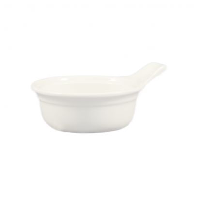 C.A.C. 12oz porcelain casserole with handle, 7 1/4", perfect for serving hot dishes. Durable and elegant, sold in a bulk case of 24. SKU: RSCAC-CAS-12.
