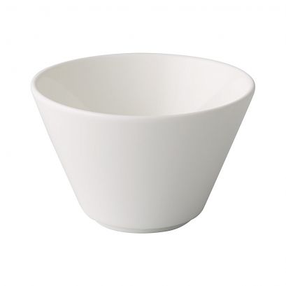 C.A.C. V Bouillon 8oz 4" – Elegant and durable porcelain bouillon bowl designed for serving soups, broths, or side dishes. Perfect for restaurants, cafés, and catering. 36 per case. SKU: RSCAC-VBL-8.