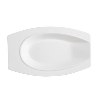 Horse Shoe Platter 8" (24/Case) – Stylish and compact 8-inch horseshoe-shaped platter ideal for serving appetizers, desserts, or side dishes. Crafted from durable, high-quality porcelain, perfect for restaurants, cafés, and catering use.