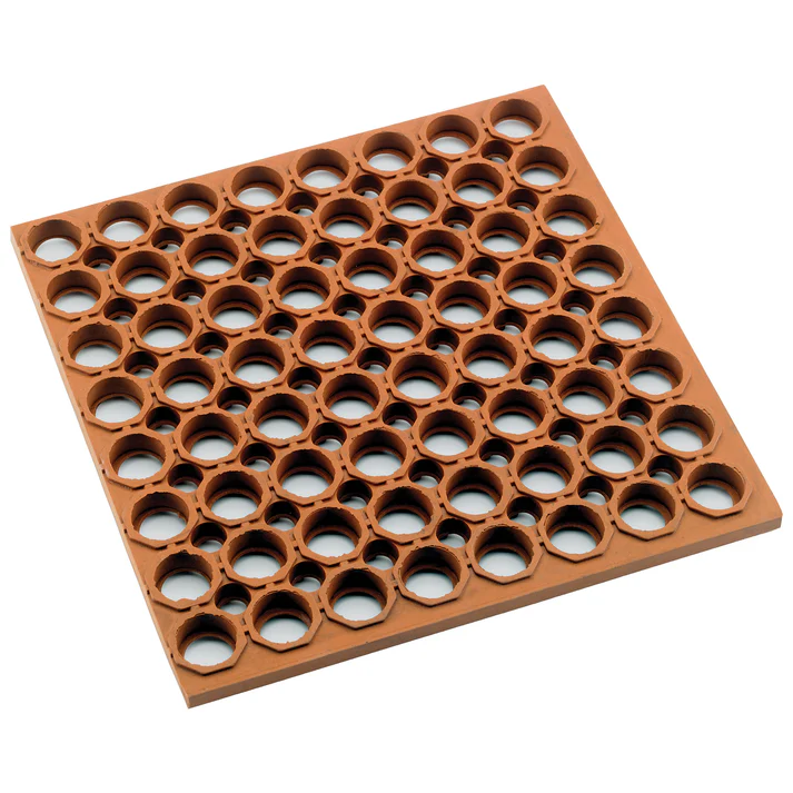 (Black, Red) Rubber Floor Mat Straight Edges 6/Pack cover your commercial kitchen floors for safety and comfort that will result in increased productivity with this 3' x 5' floor mat. This anti-fatigue floor mat will provide floor spaces with protective cushioning making it easier for employees to stand for long periods of time. Use it around dishwashing areas or behind bars to prevent slipping on wet floors.