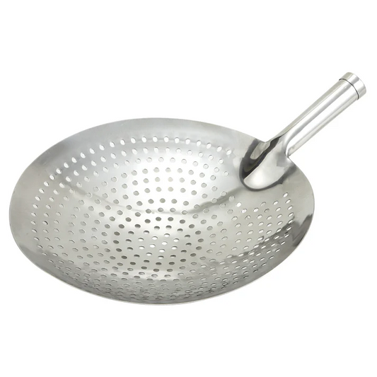 Skimmer 12/Pack is designed with meticulously placed perforations to securely hold small pieces of food while draining away hot liquids. This model features durable stainless steel construction. Thanks to its rounded handle, this skimmer provides a firm and comfortable grip for ease of handling. Easily and safely remove fried or boiled foods from fryers or pots.