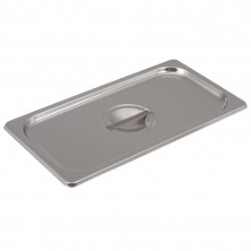 Third-size solid steam table pan cover stanton trading crafted from durable stainless steel, designed to maintain food temperature and ensure sanitation. Ideal for commercial kitchens and catering services.