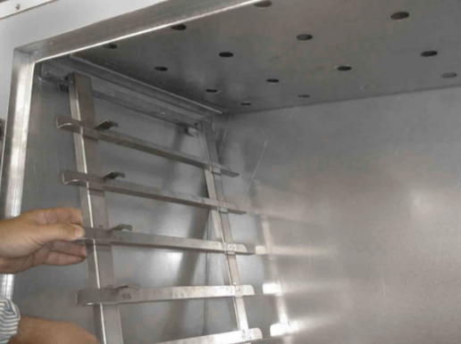 Smokehouse rack guide