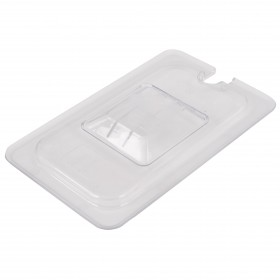 fourth-size food pan lid stanton trading features a flat design with a notch for utensil access. Made from clear polycarbonate, it offers excellent durability and visibility, making it ideal for maintaining food freshness in commercial kitchens, buffets, and catering.